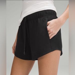 LULULEMON BLACK INNER GLOW HIGH RISE SHORT 3”